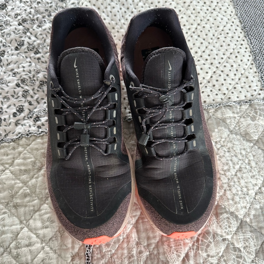 Nike shield size 9